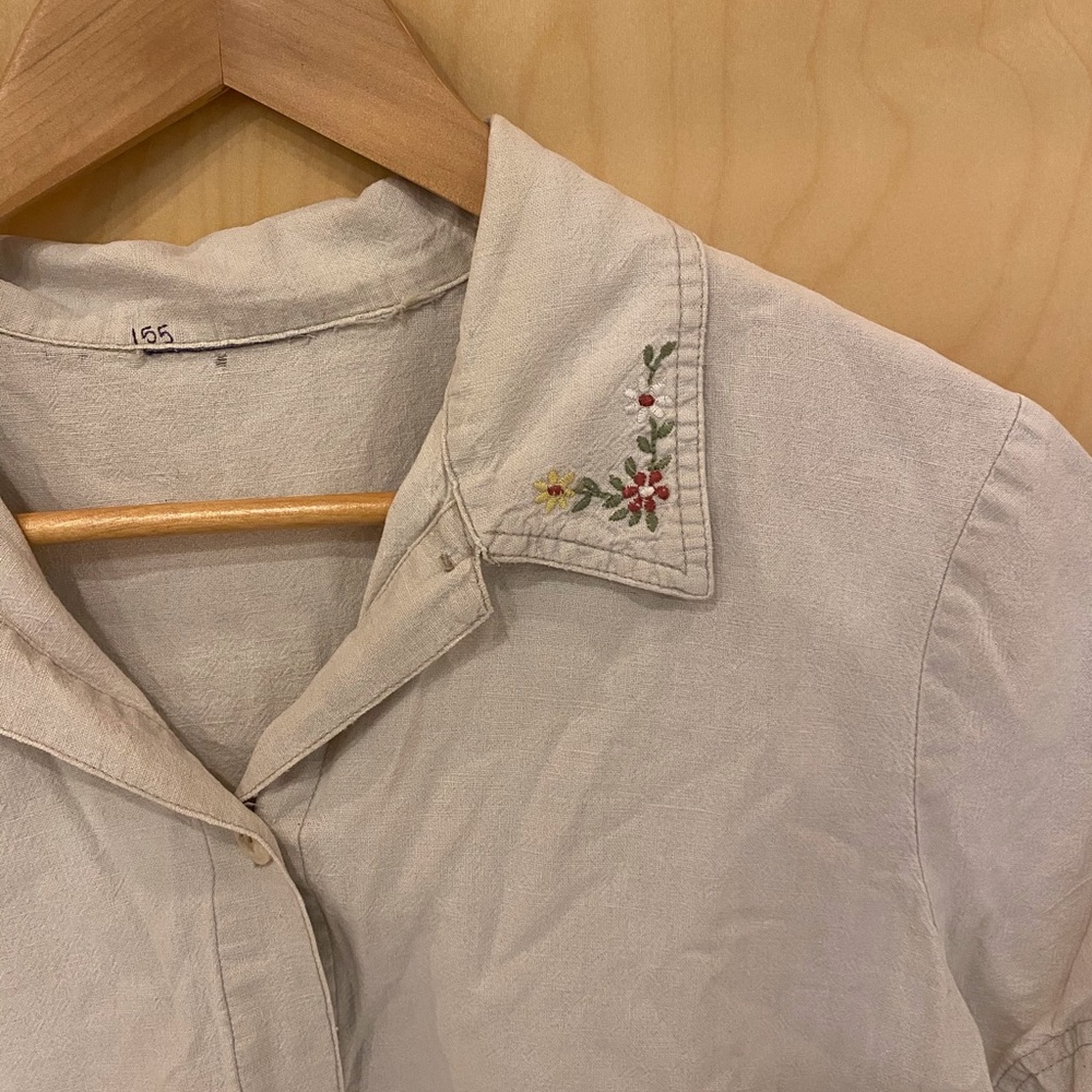 Vintage button up with embroidered detailing